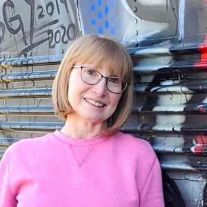 Meet your Posher, Kelly